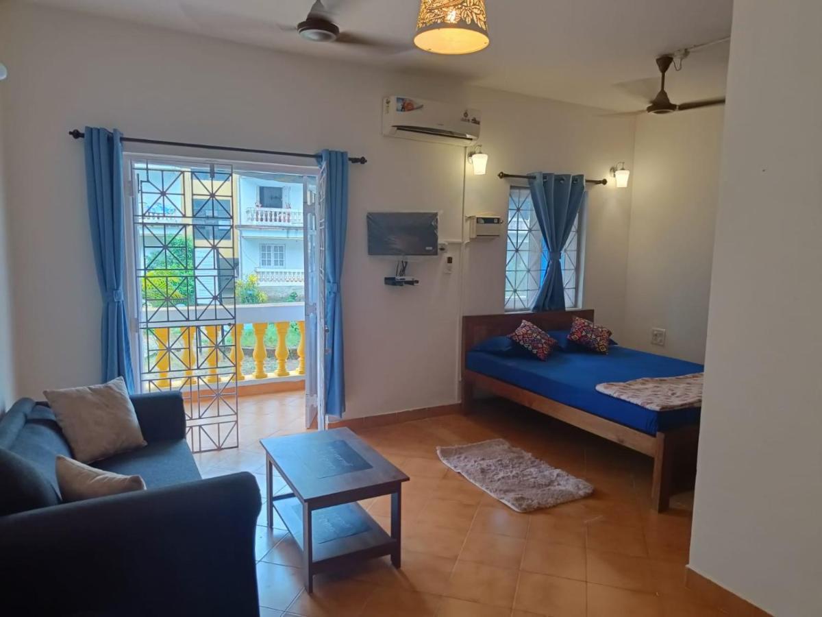 Contemporary Studio Apartment In Calangute, Goa Exterior photo
